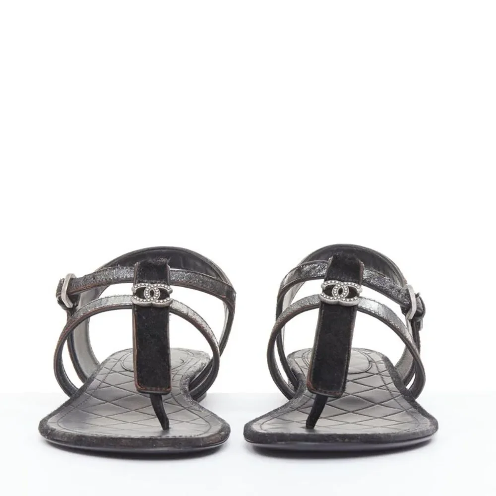 Chanel Black Leather Metallic Trim T-Strap Flat Sandals
